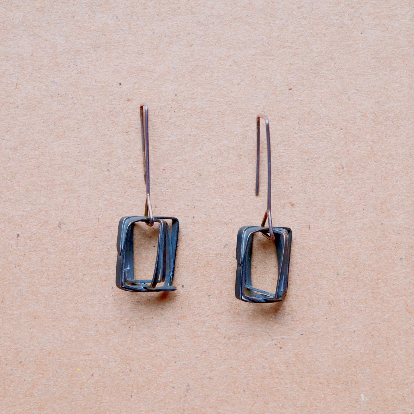 Rectangle Wire Box earrings